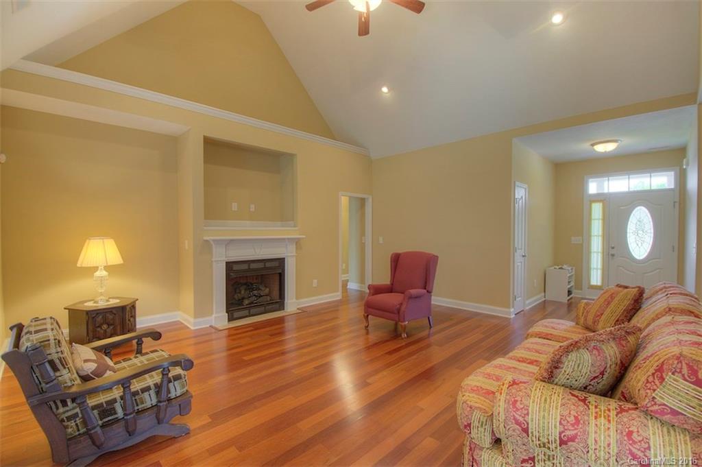 Richards Landing - Residential