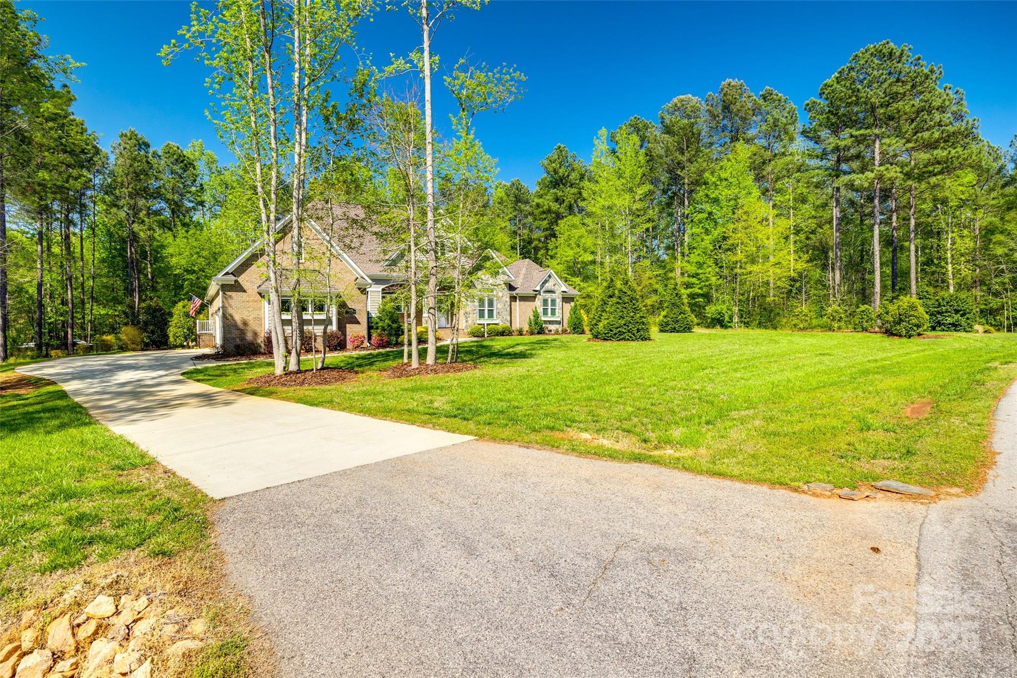 Henrys Glen - Residential