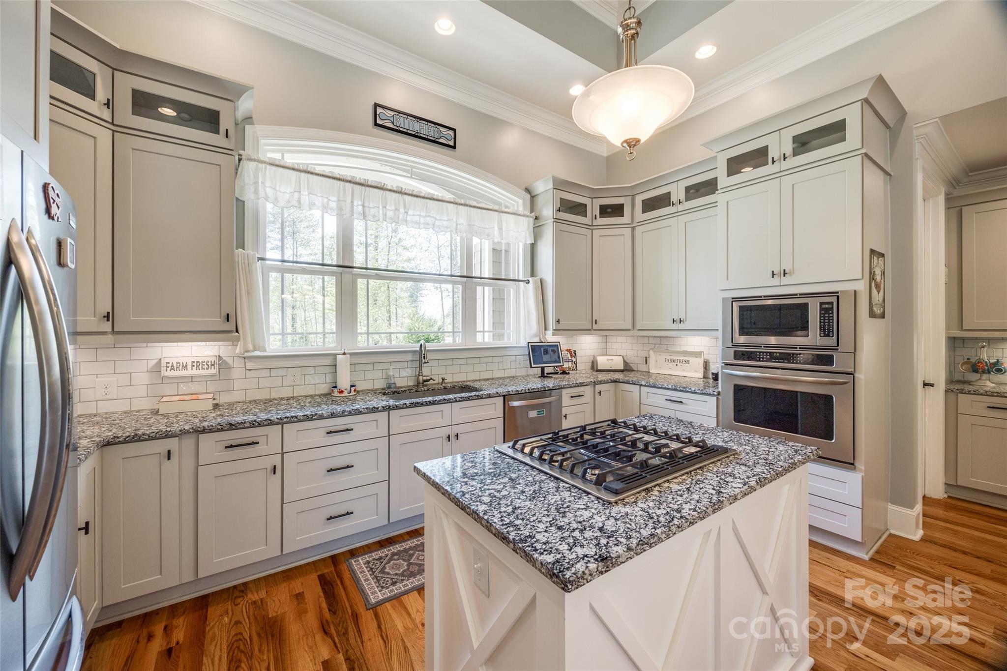 Henrys Glen - Residential