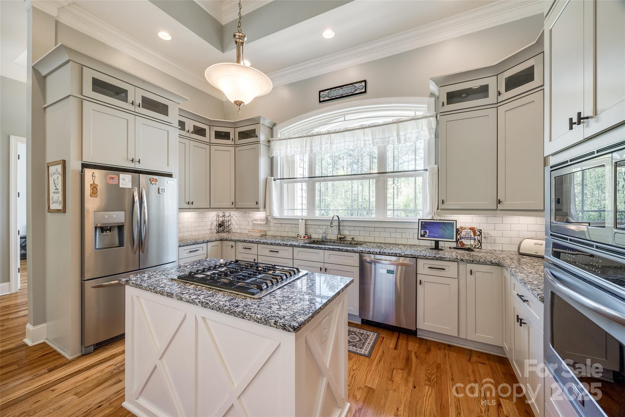 Henrys Glen - Residential