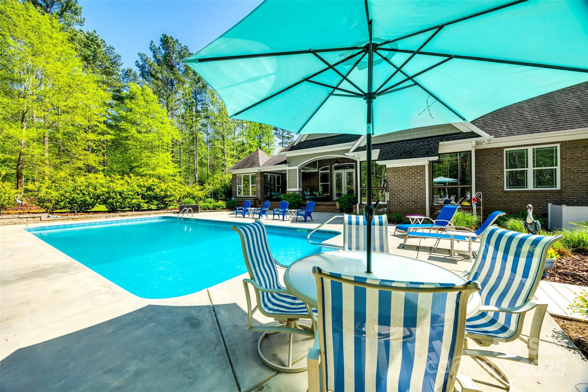 1012 Ledge Wood Lane