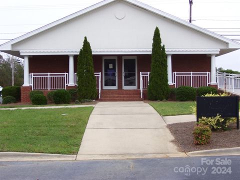 1714 Dale Earnhardt Boulevard Kannapolis NC 28083