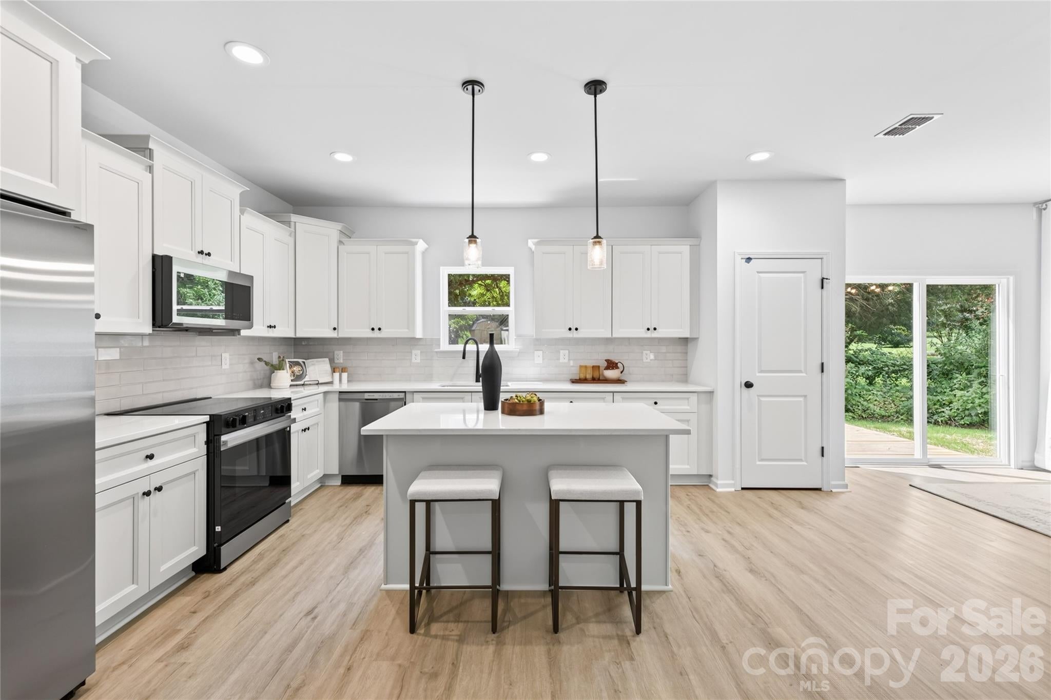 5226 Hickory Lane