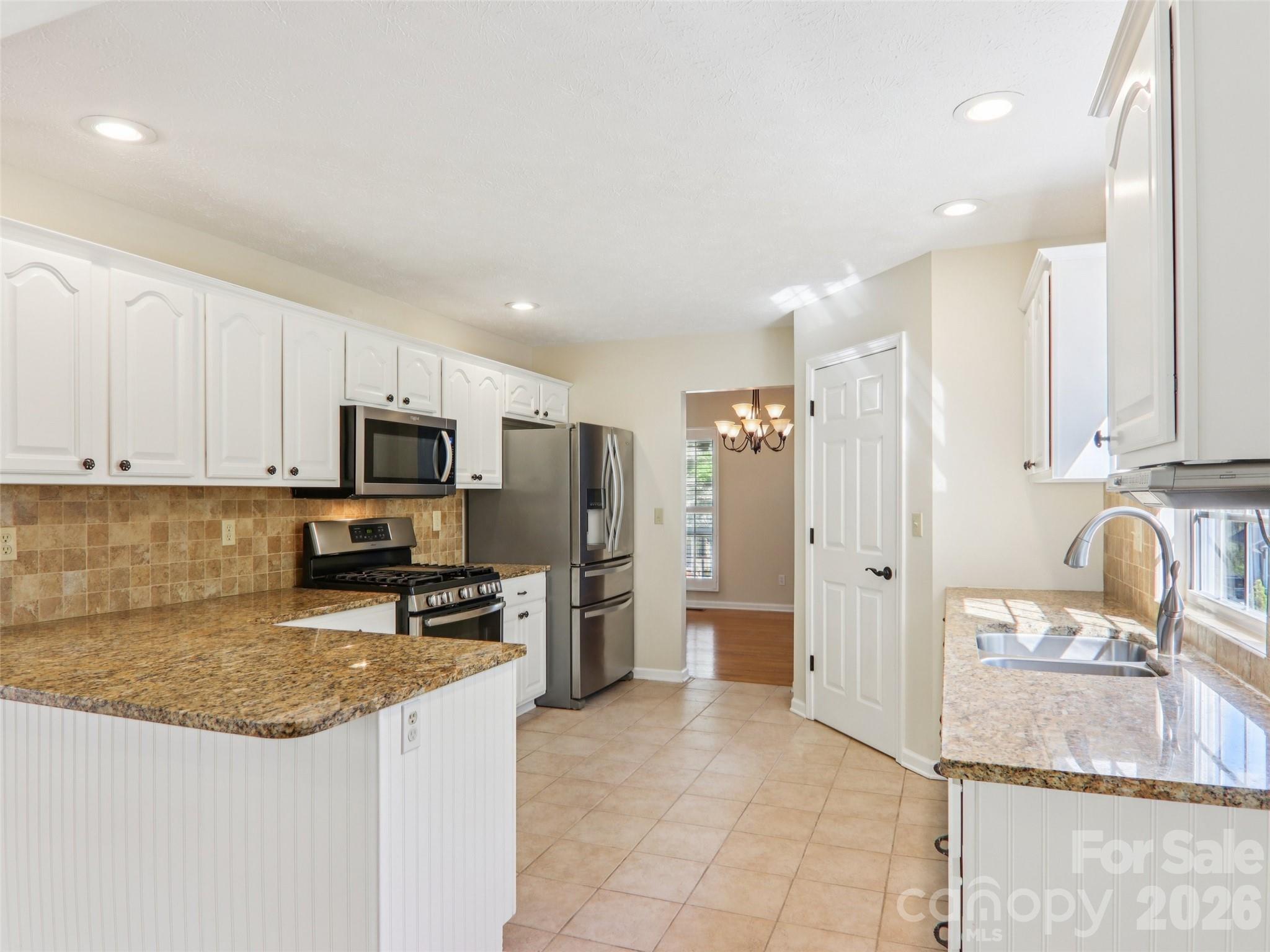 Old Applewood Hollow - Residential