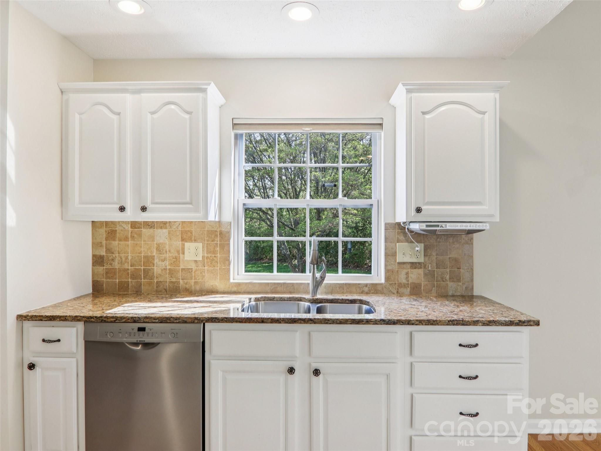 Old Applewood Hollow - Residential