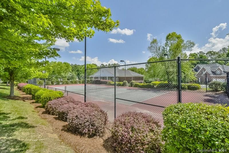 Lake Club Commons - Residential