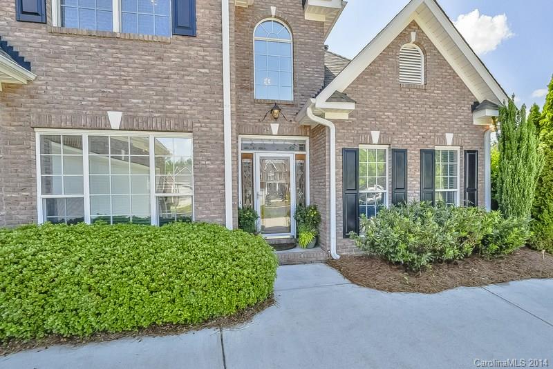 Lake Club Commons - Residential