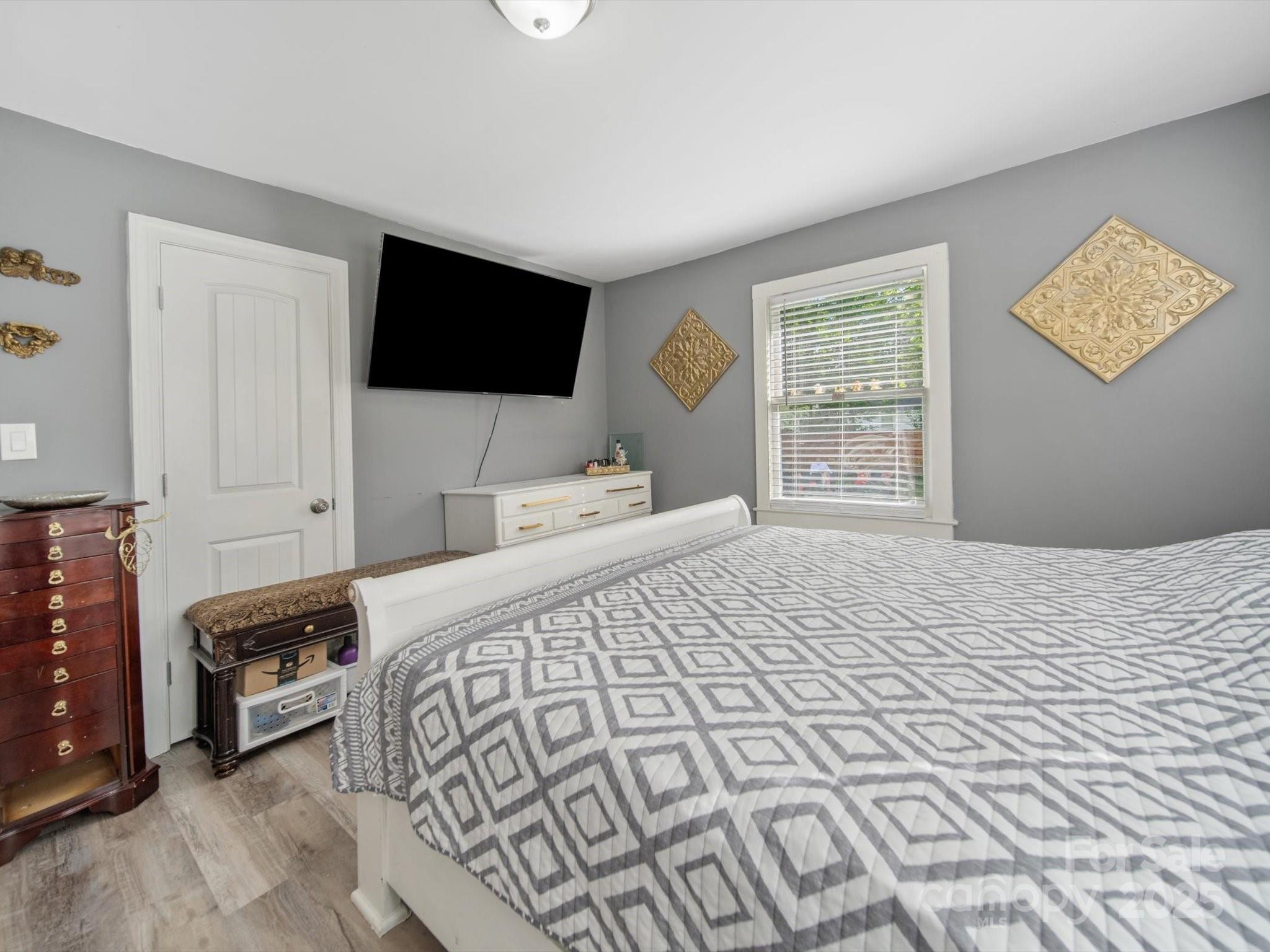 Sunset Park - Residential