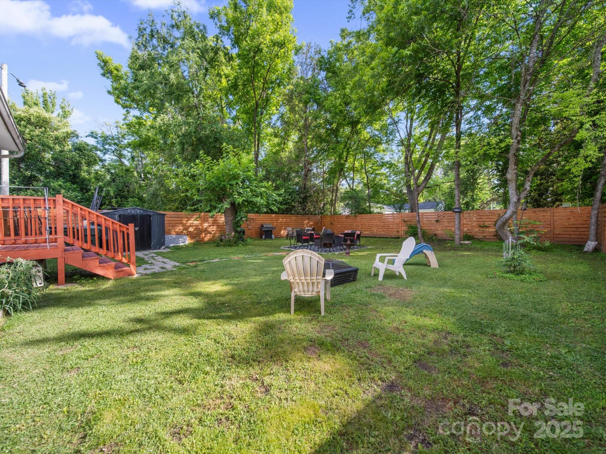 Sunset Park - Residential