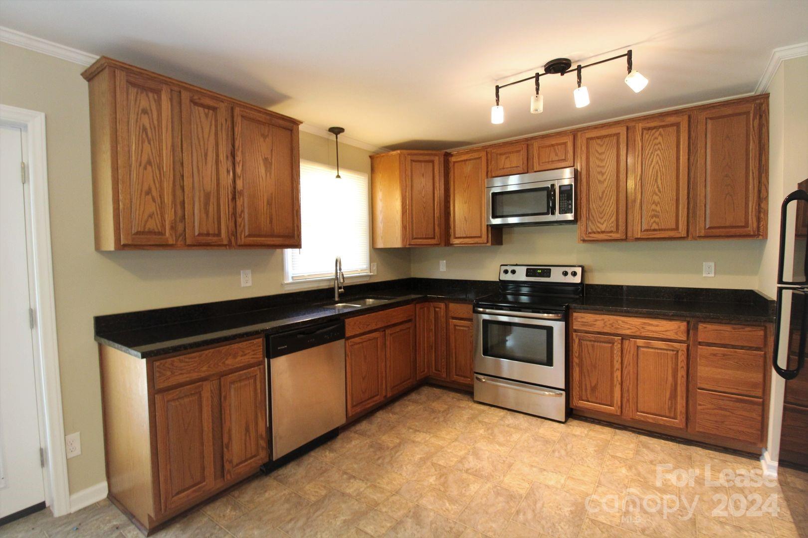 North Hills - Residential Lease