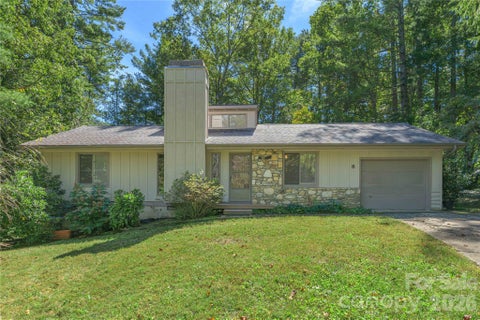 Photo of 8 Muirfield Place, Arden, NC 28704 (MLS # 4429523)