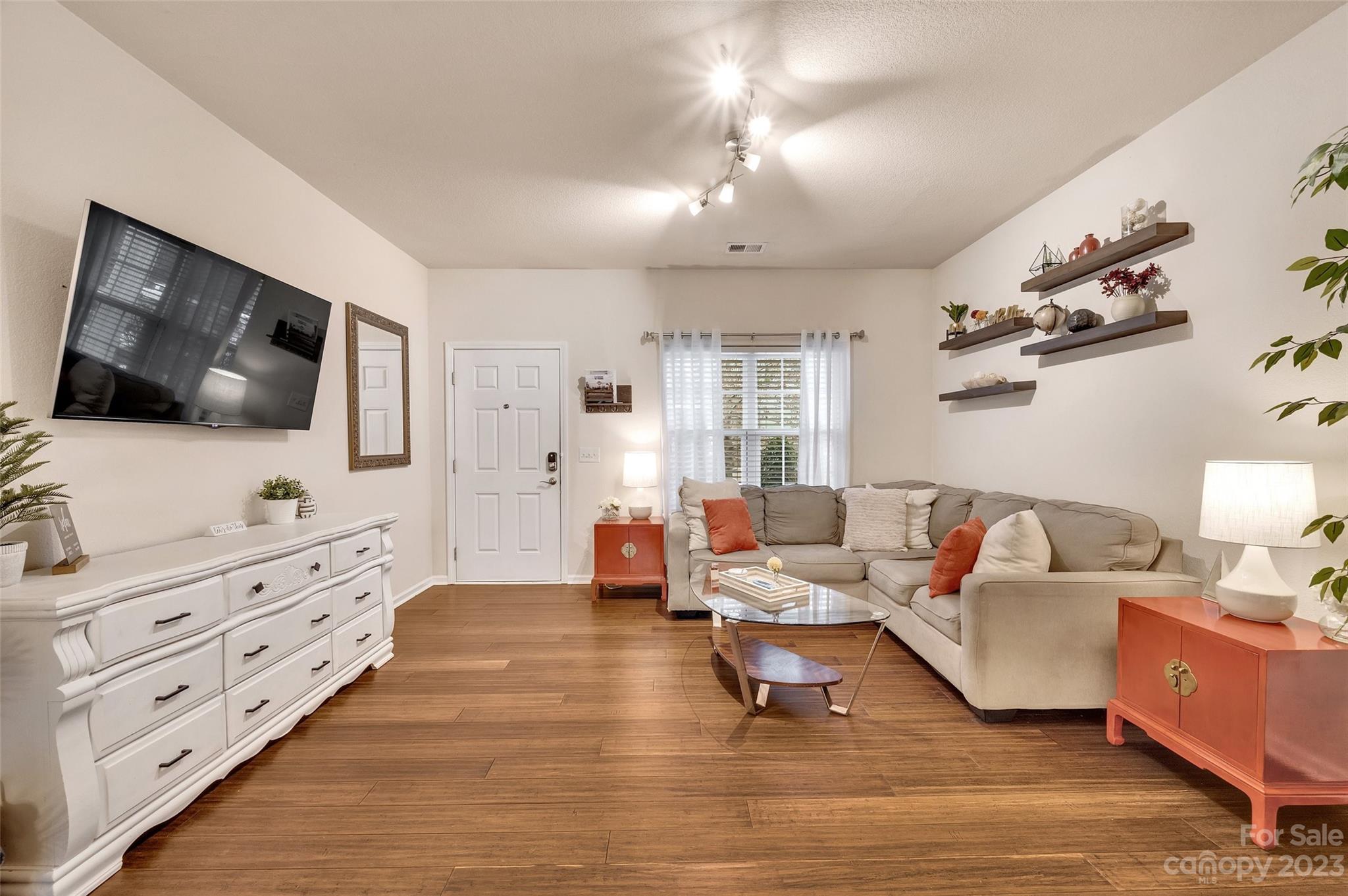 Lakewood Ridge - Residential