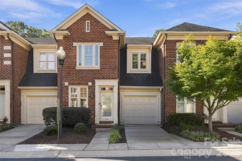 Photo of 976 Park Slope Drive, Charlotte, NC 28209 (MLS # 4433943)