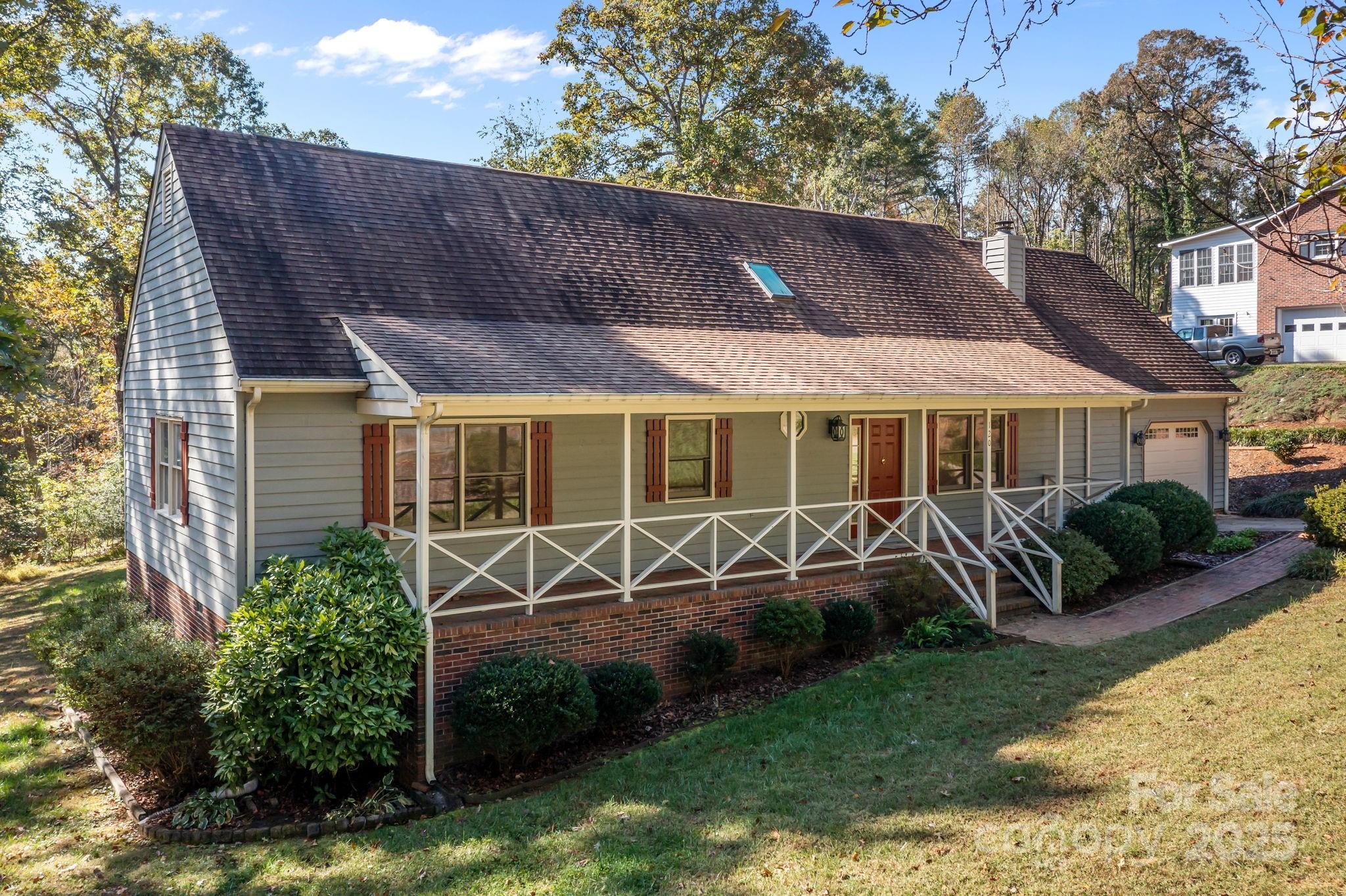 120 Apple Blossom Drive