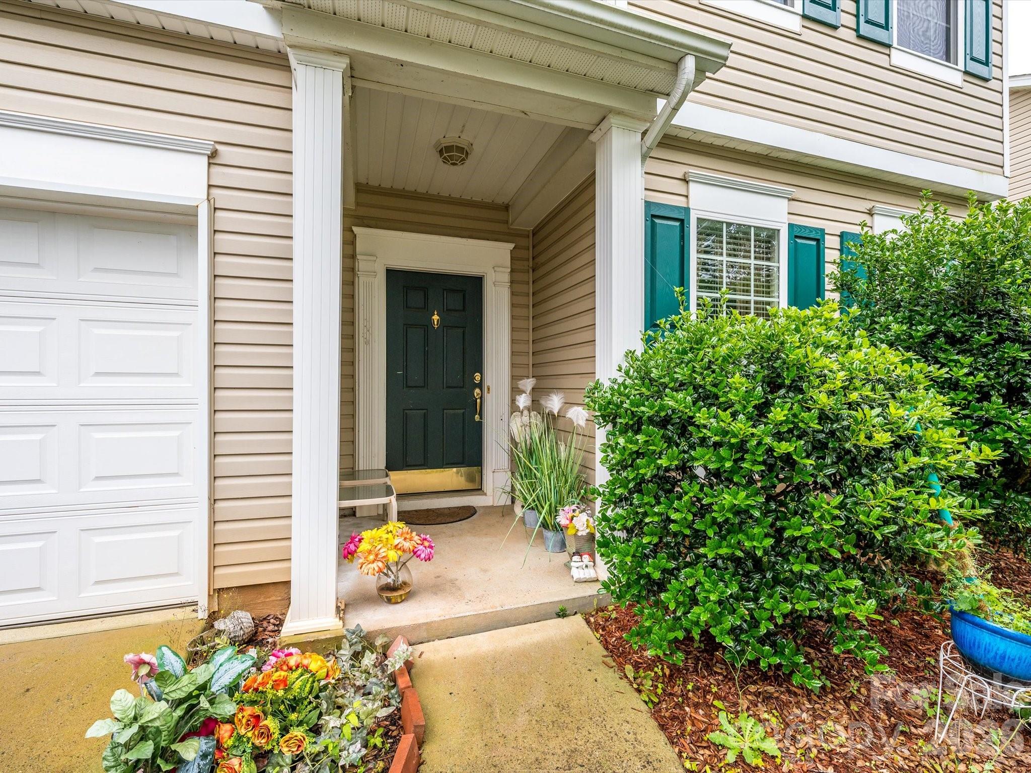 5424 Nightshade Oaks Drive