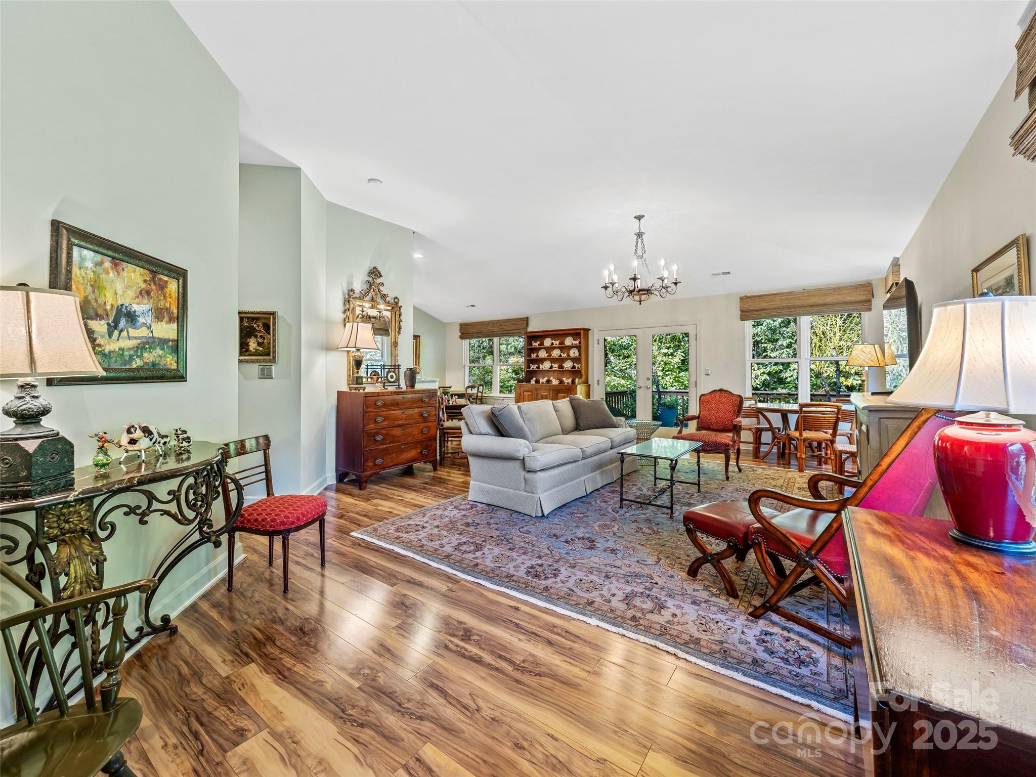 73 Ridgetop Circle 303