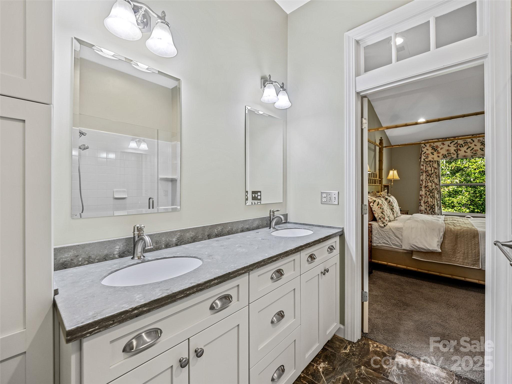 Straus Park - Residential