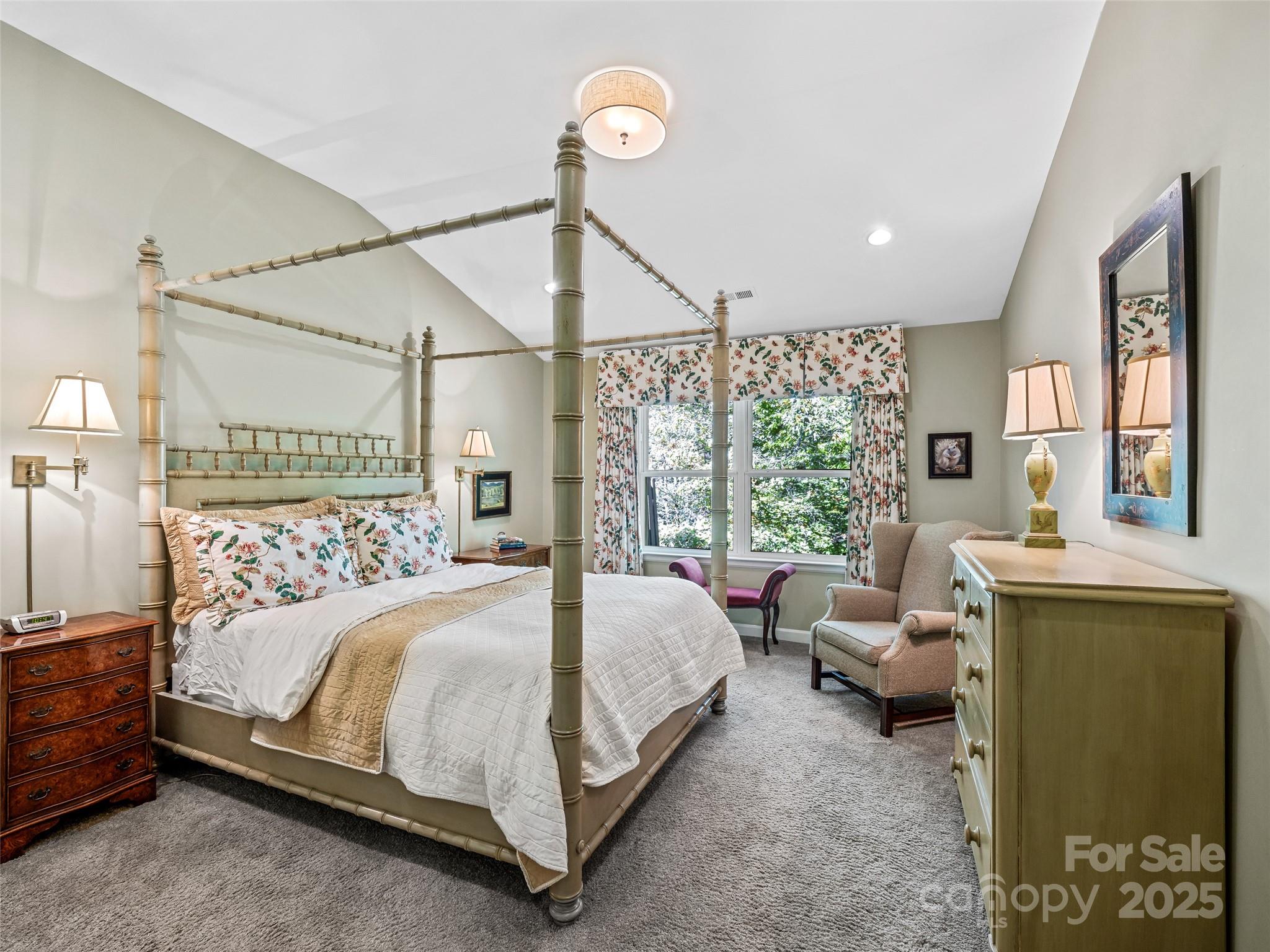 Straus Park - Residential