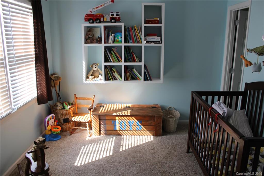 Tega Cay - Residential