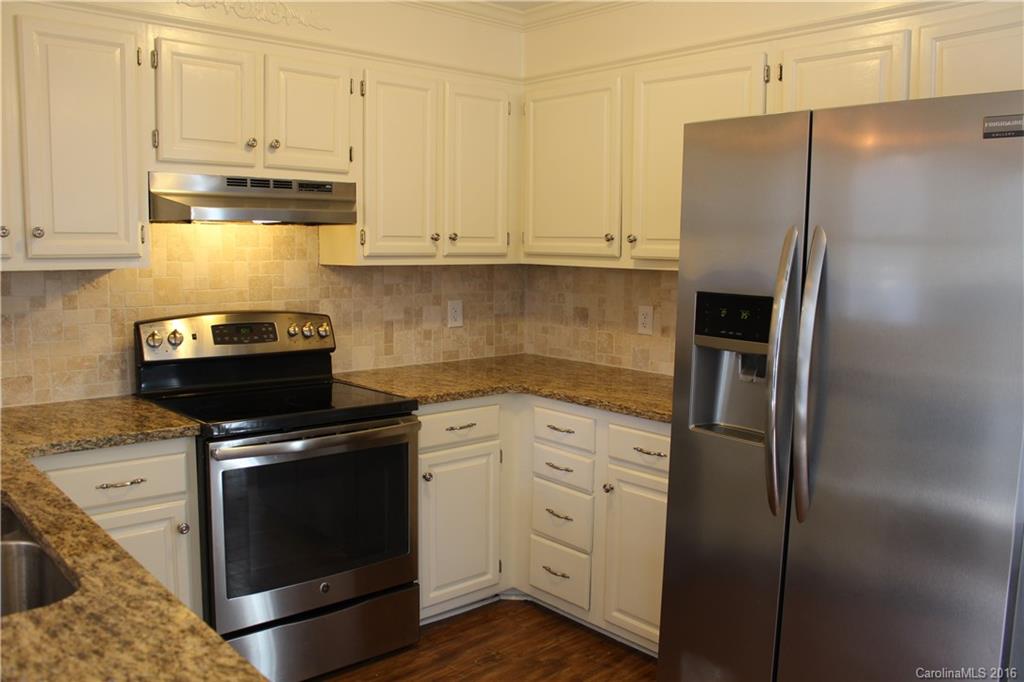 Tega Cay - Residential