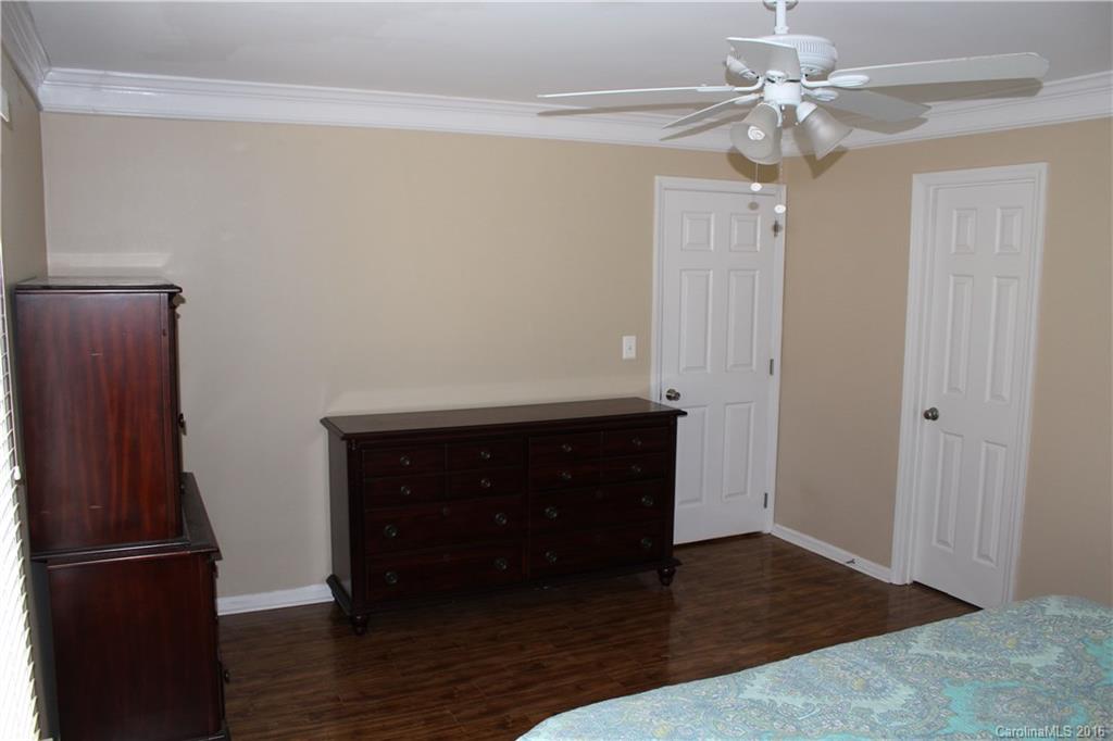 Tega Cay - Residential