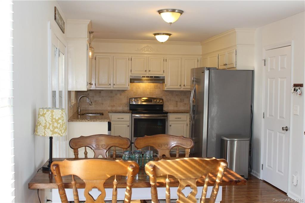 Tega Cay - Residential