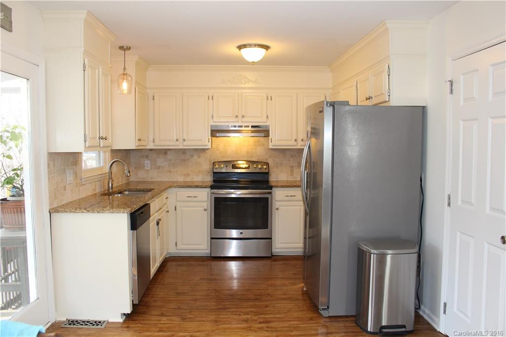 Tega Cay - Residential