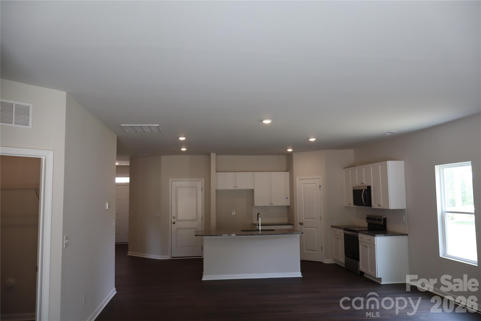 1033 Marble Passage