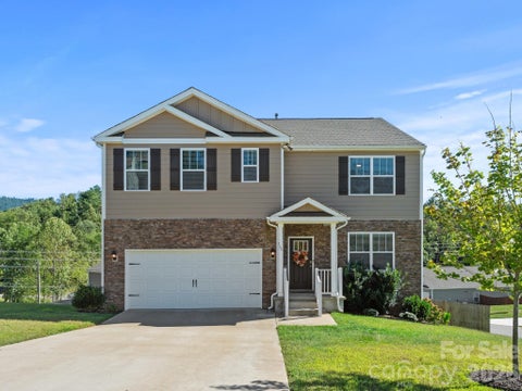 Photo of 166 Amblers Knoll Road, Weaverville, NC 28787 (MLS # 4428637)
