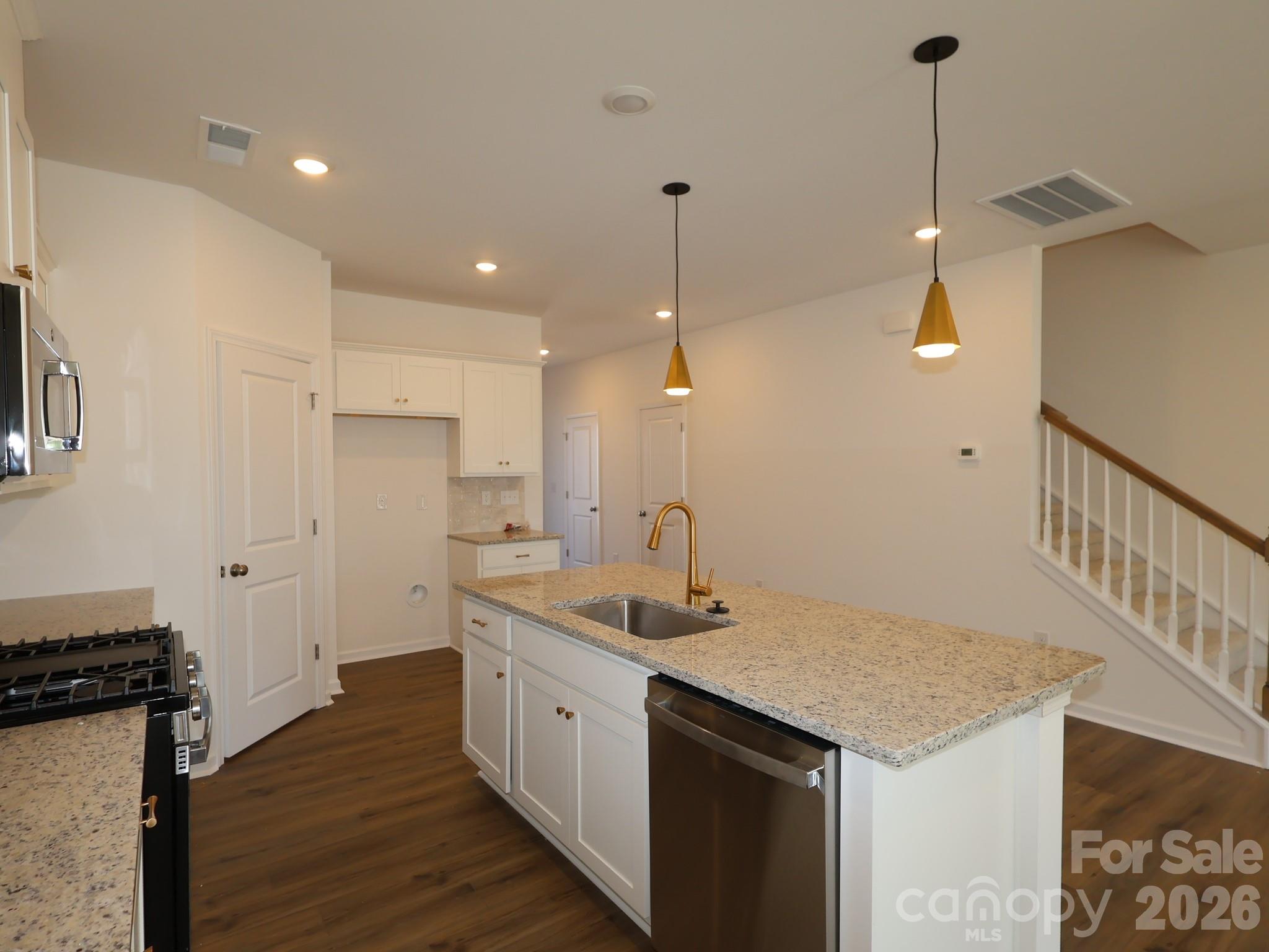 814 Earhart Street NW