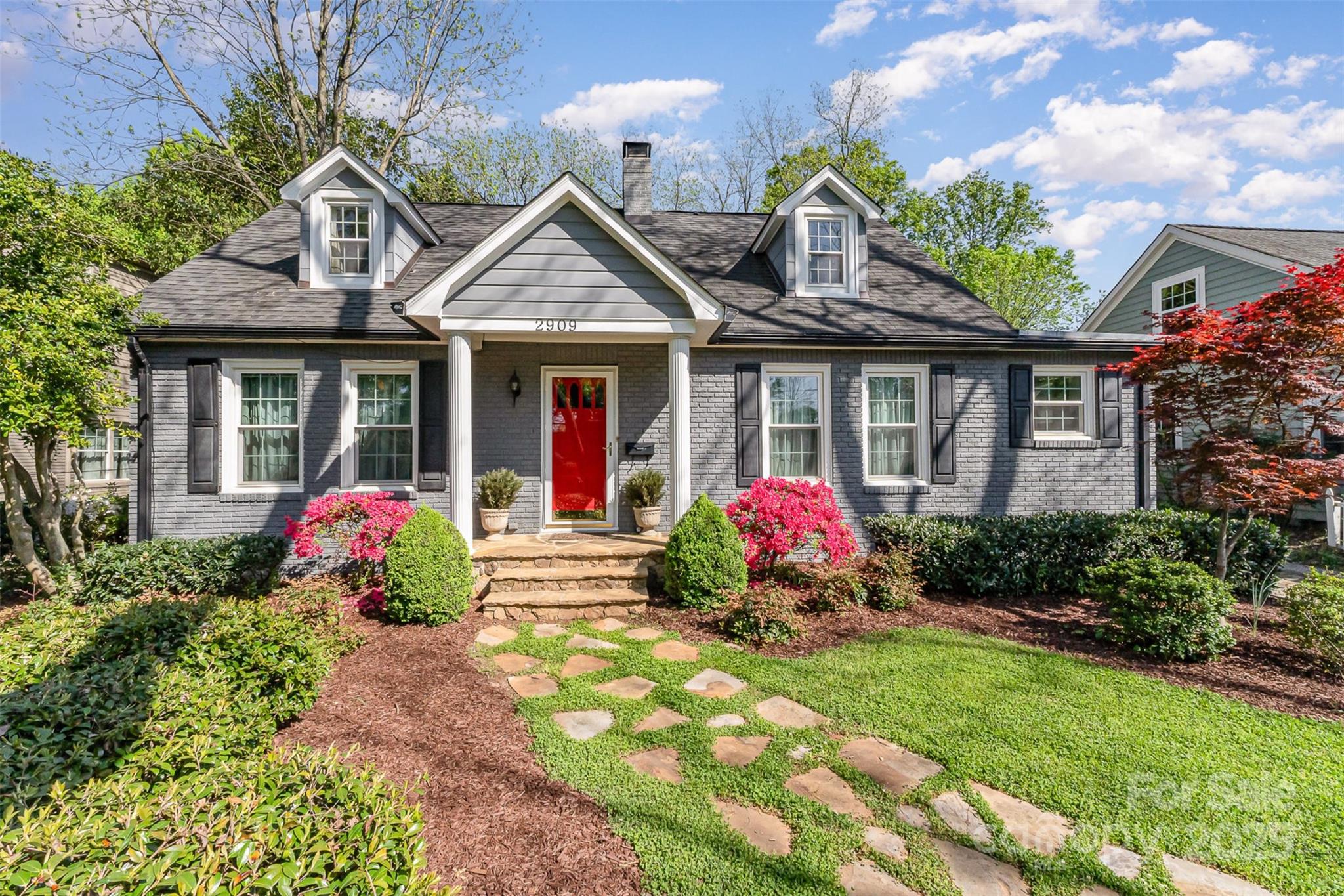2909 Park Road