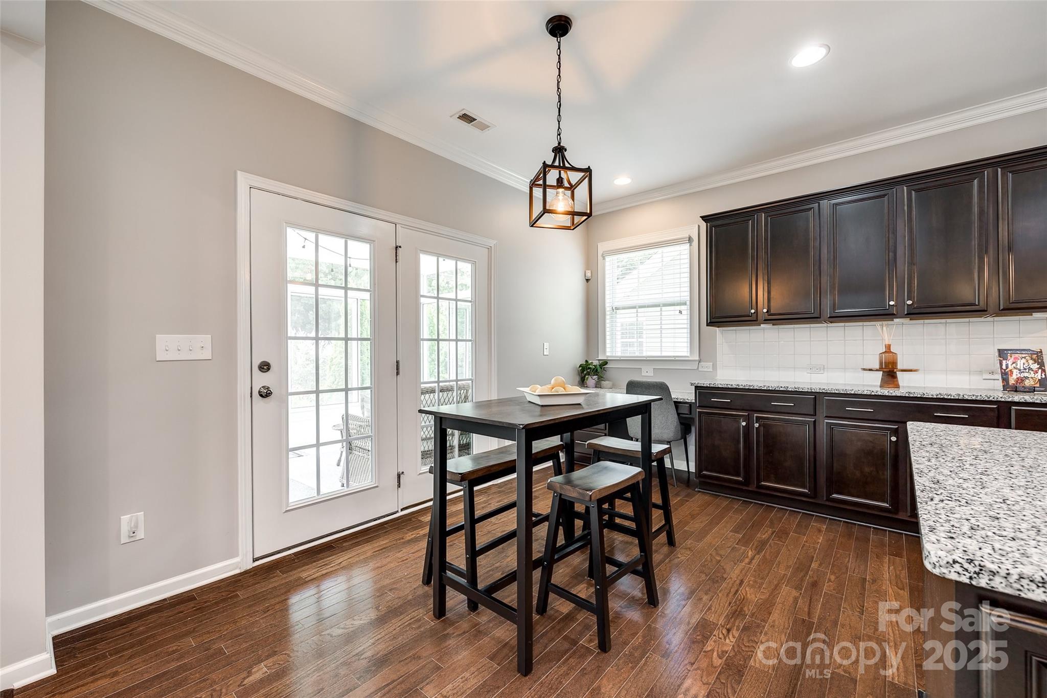 Hawks Creek - Residential