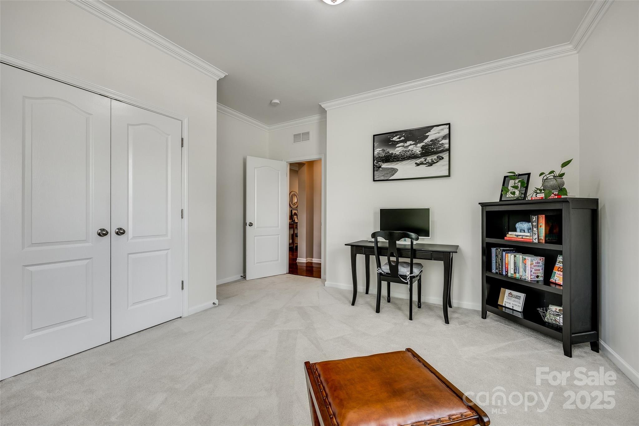 Hawks Creek - Residential