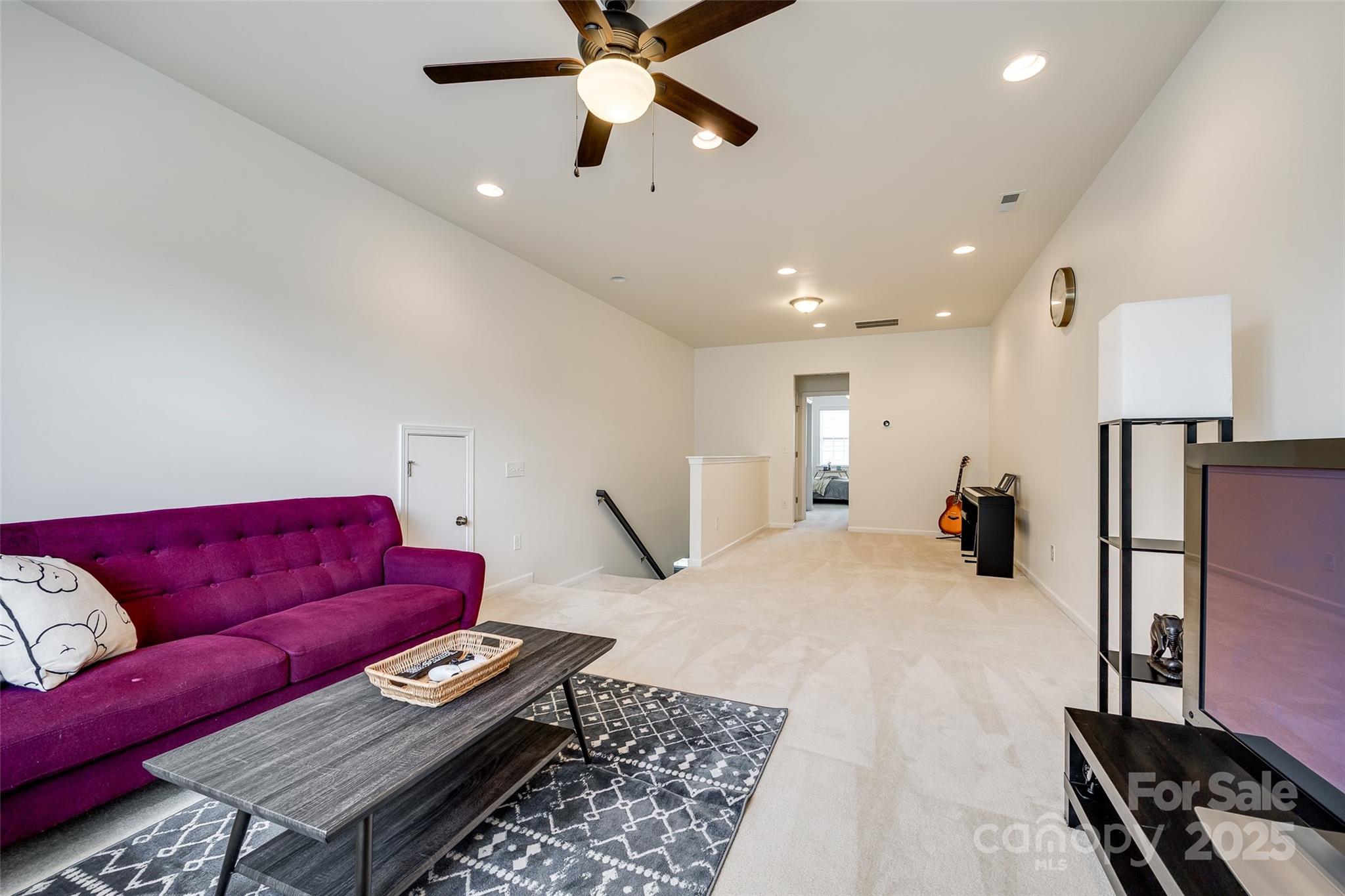 Hawks Creek - Residential