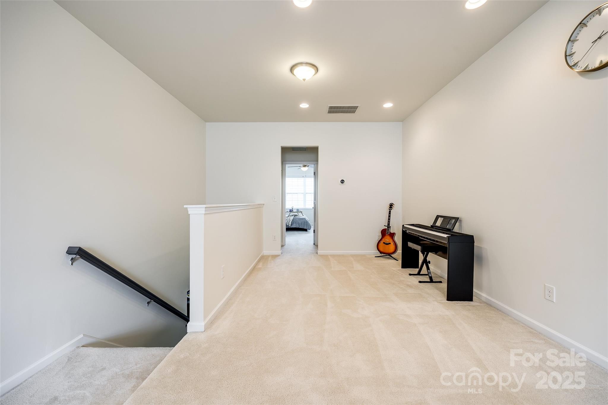 Hawks Creek - Residential