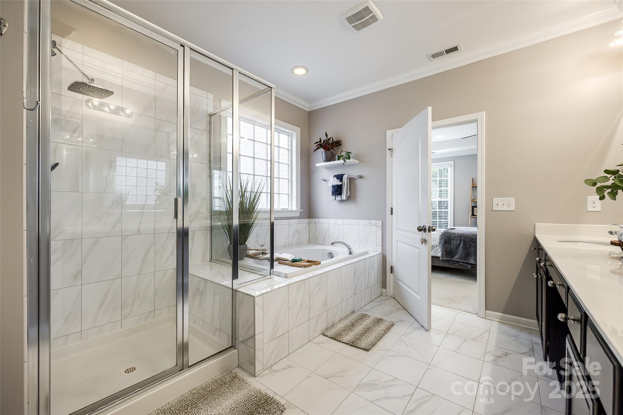 Hawks Creek - Residential