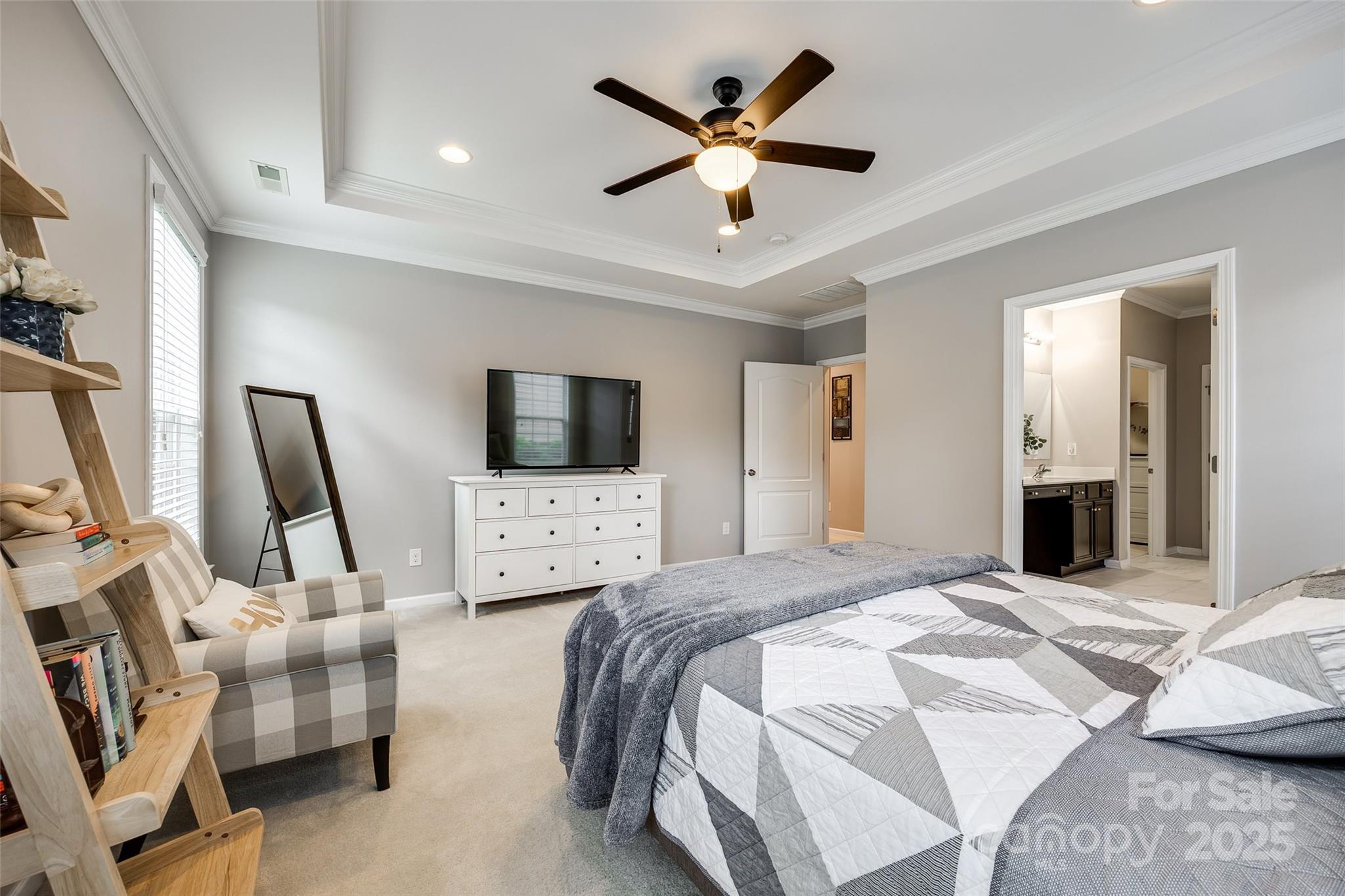 Hawks Creek - Residential