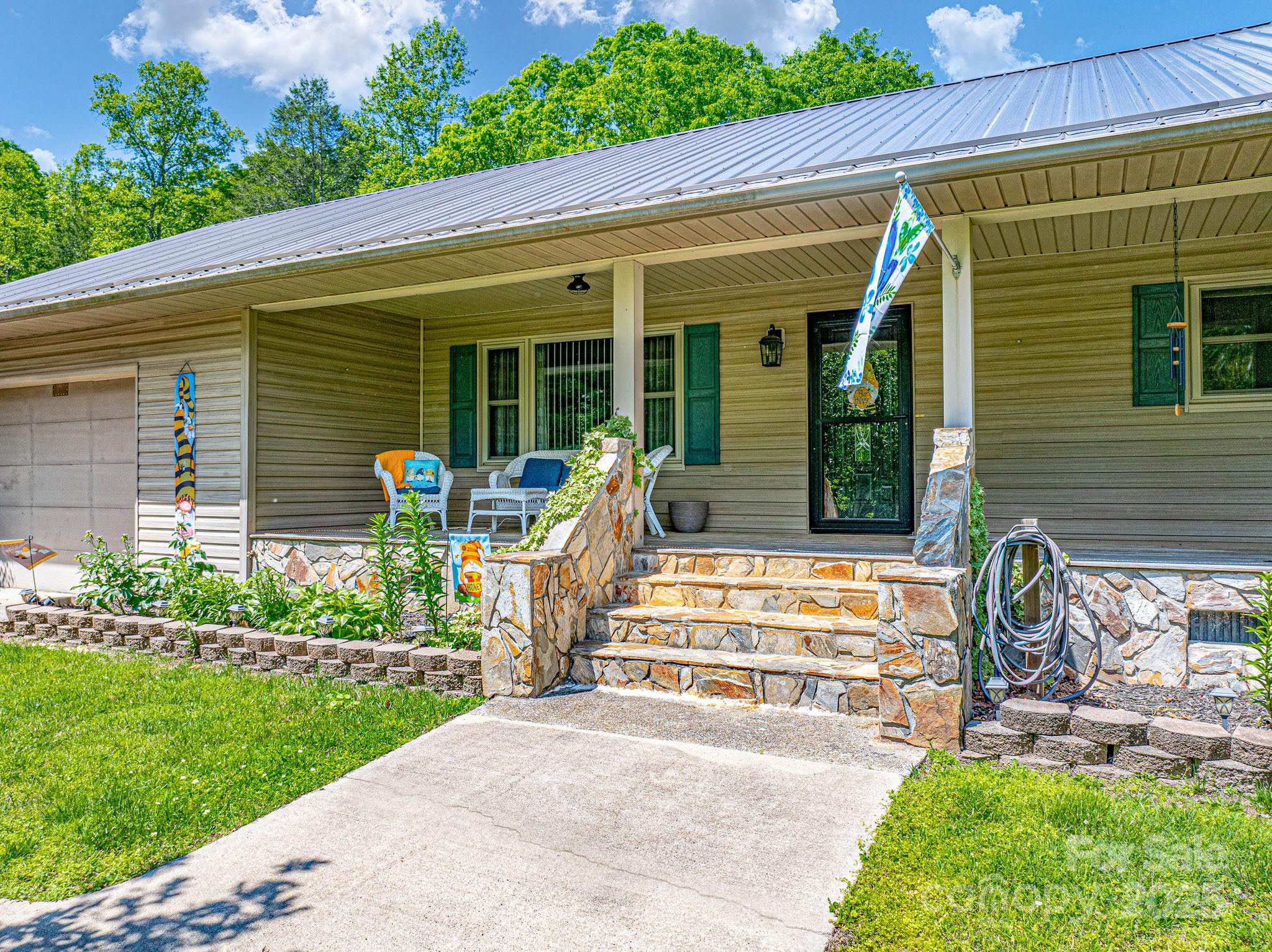 635 Worley Road