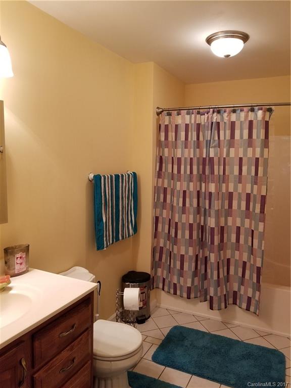 Knollwood - Residential