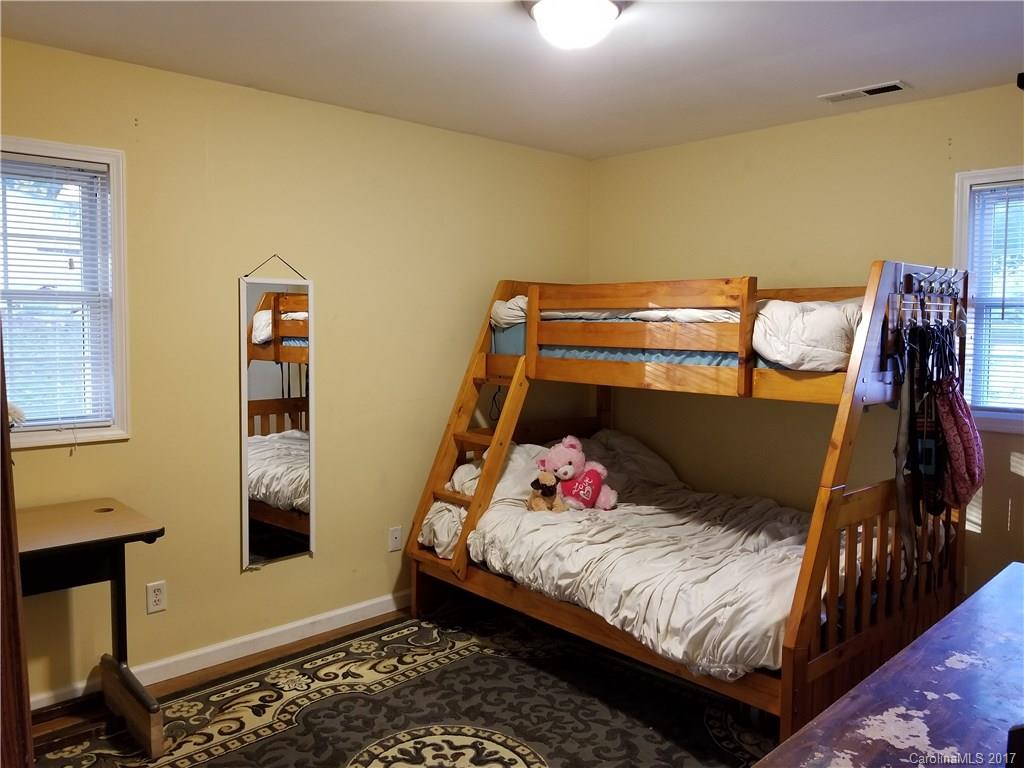 Knollwood - Residential