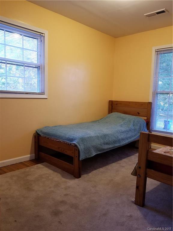 Knollwood - Residential