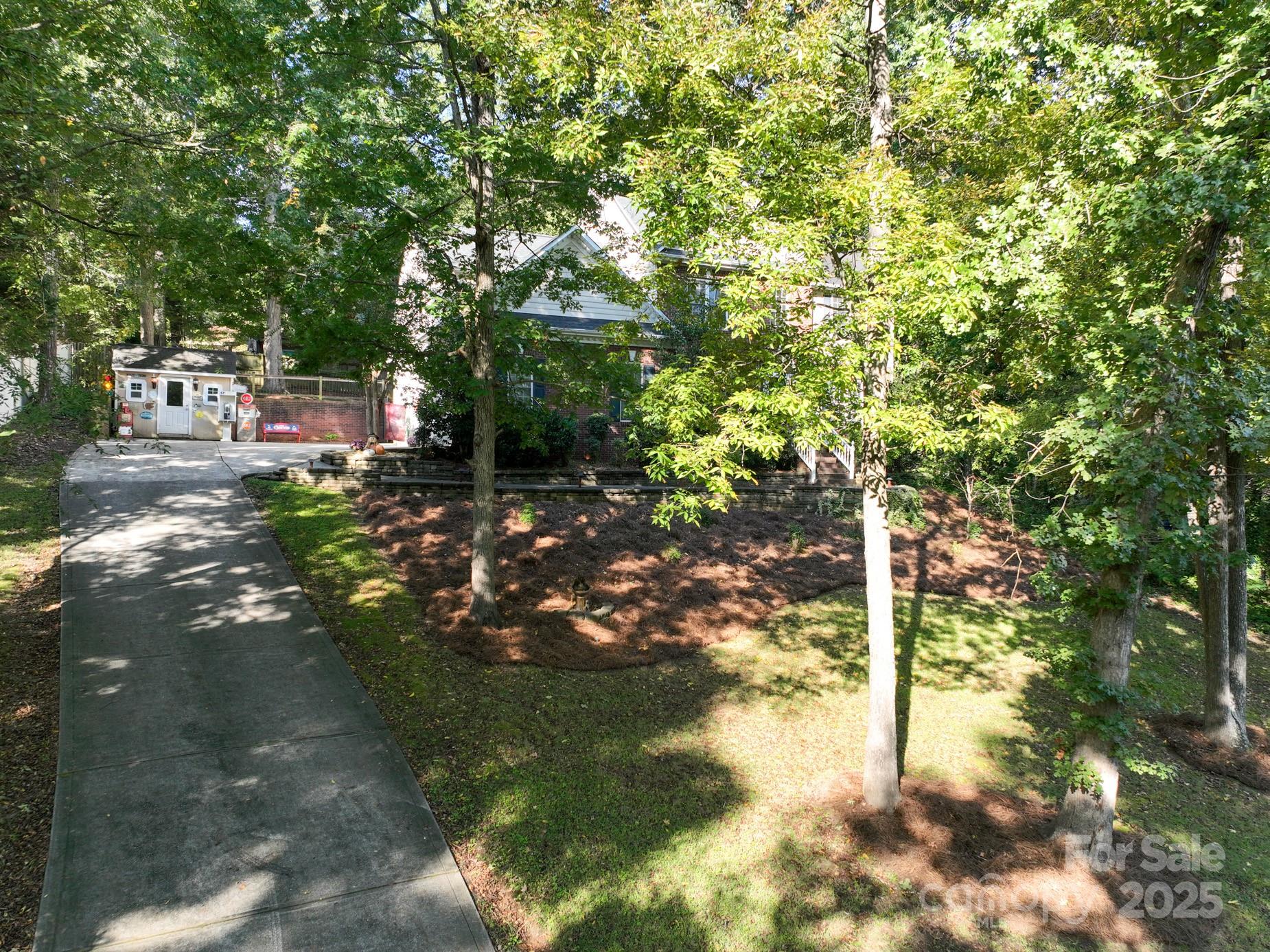Dakota Woods - Residential