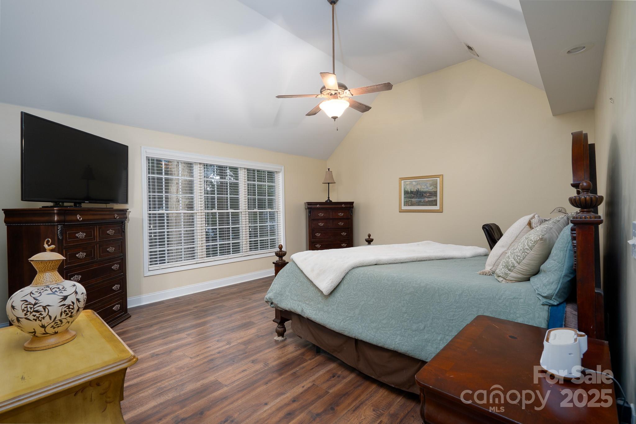 Dakota Woods - Residential
