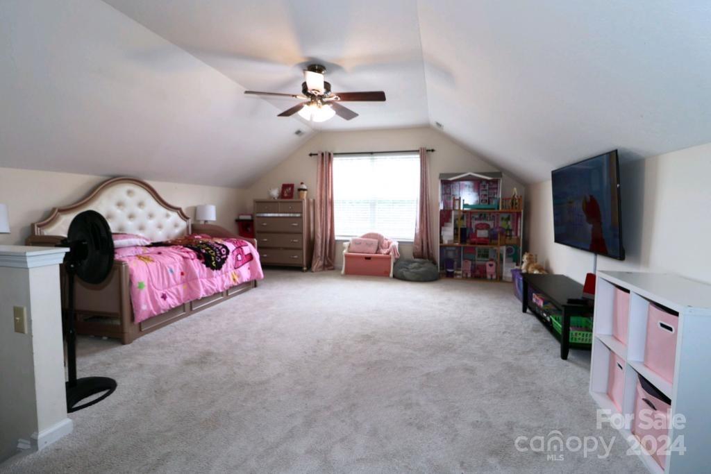 Trellis Pointe - Residential