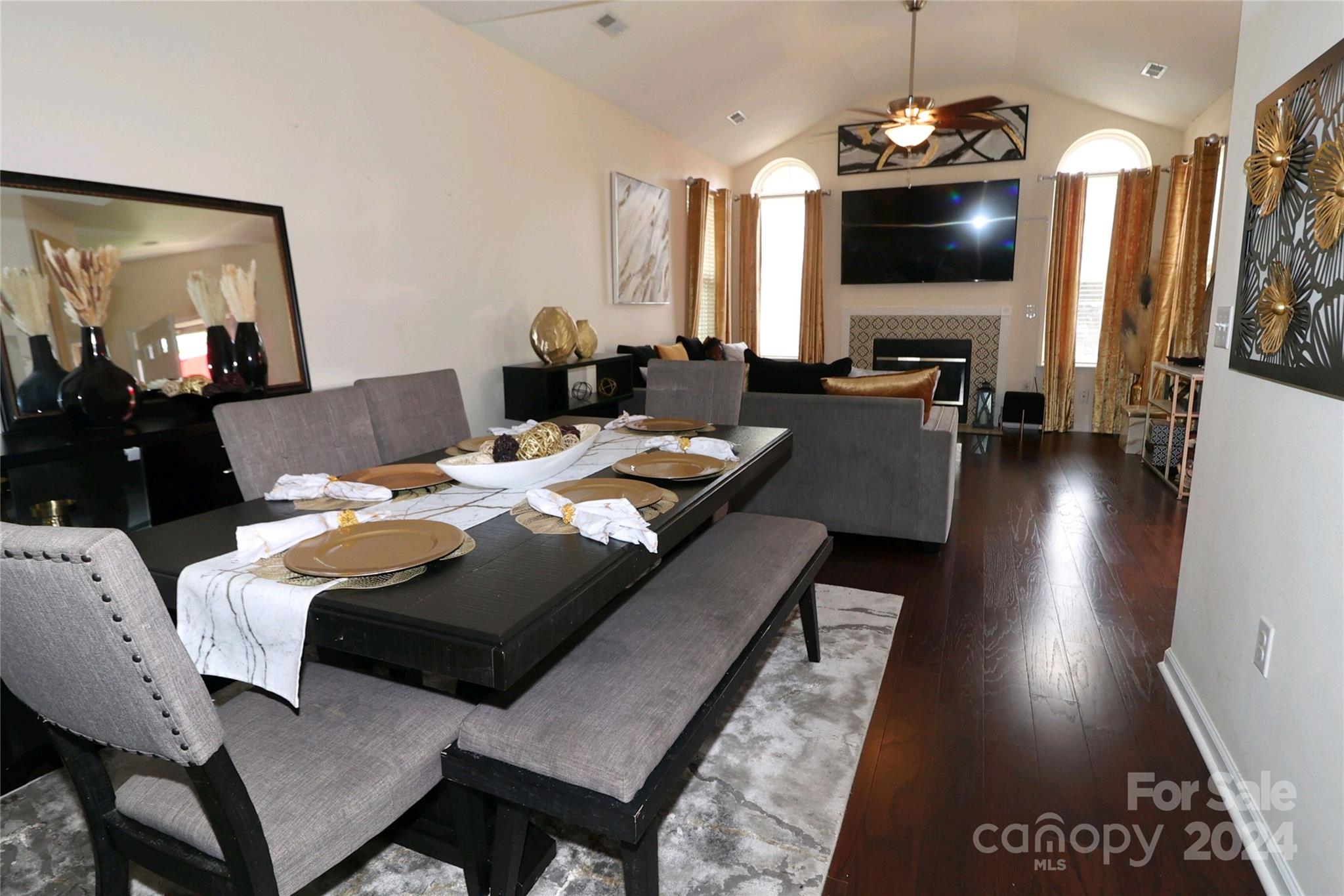 Trellis Pointe - Residential