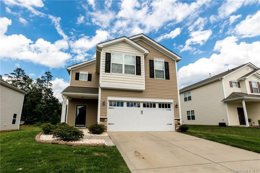 Welcome home to this well cared for,move in ready,one owner home!Beautiful large kitchen w/ tons of cabinets & center island.Granite countertops & stainless appliances. Pass thru opening from Kit to GR make this an open floor plan down.Large owners suite up w/walk in closet & nice bathroom w/ dual vanities & large shower. 2 additional bedroom w/walkin closets & full bath. Wonderful open bonus room for entertaining & nice laundry room up. Huge 2 level concrete patio for extended outdoor living.