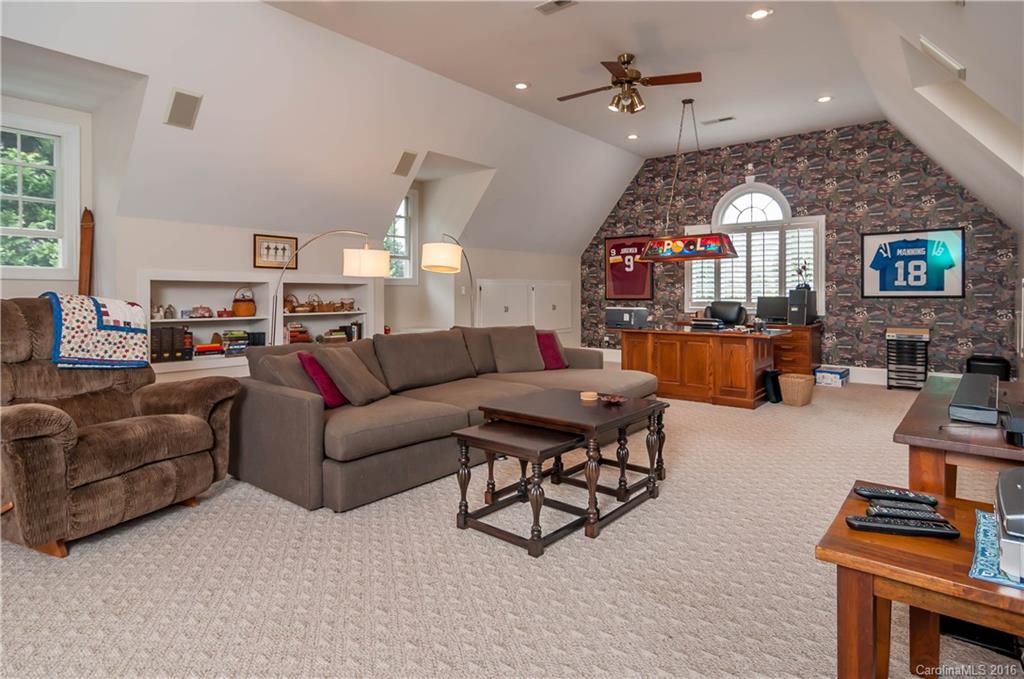 Fox Crossing - Residential