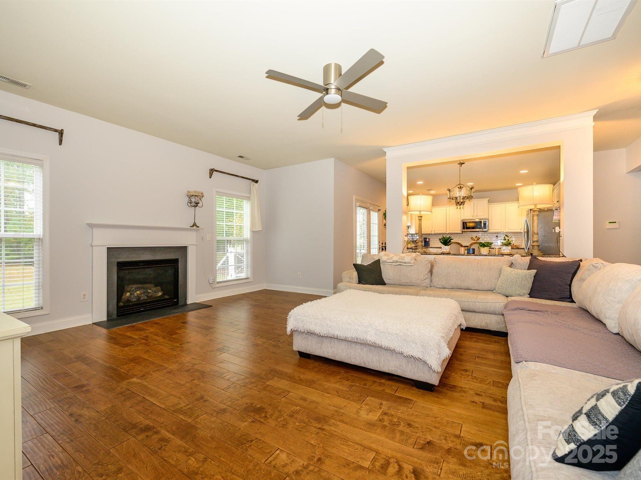 Fairington Oaks - Residential
