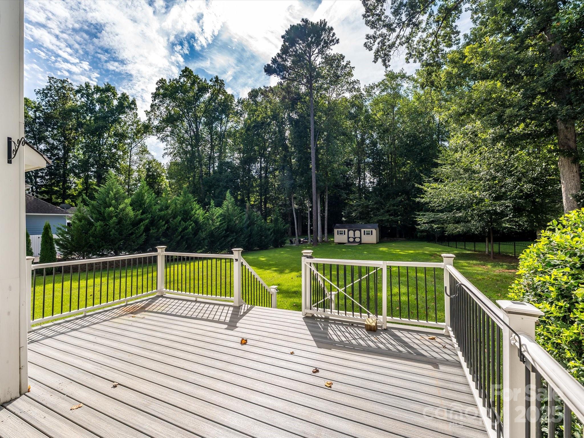 Fairington Oaks - Residential
