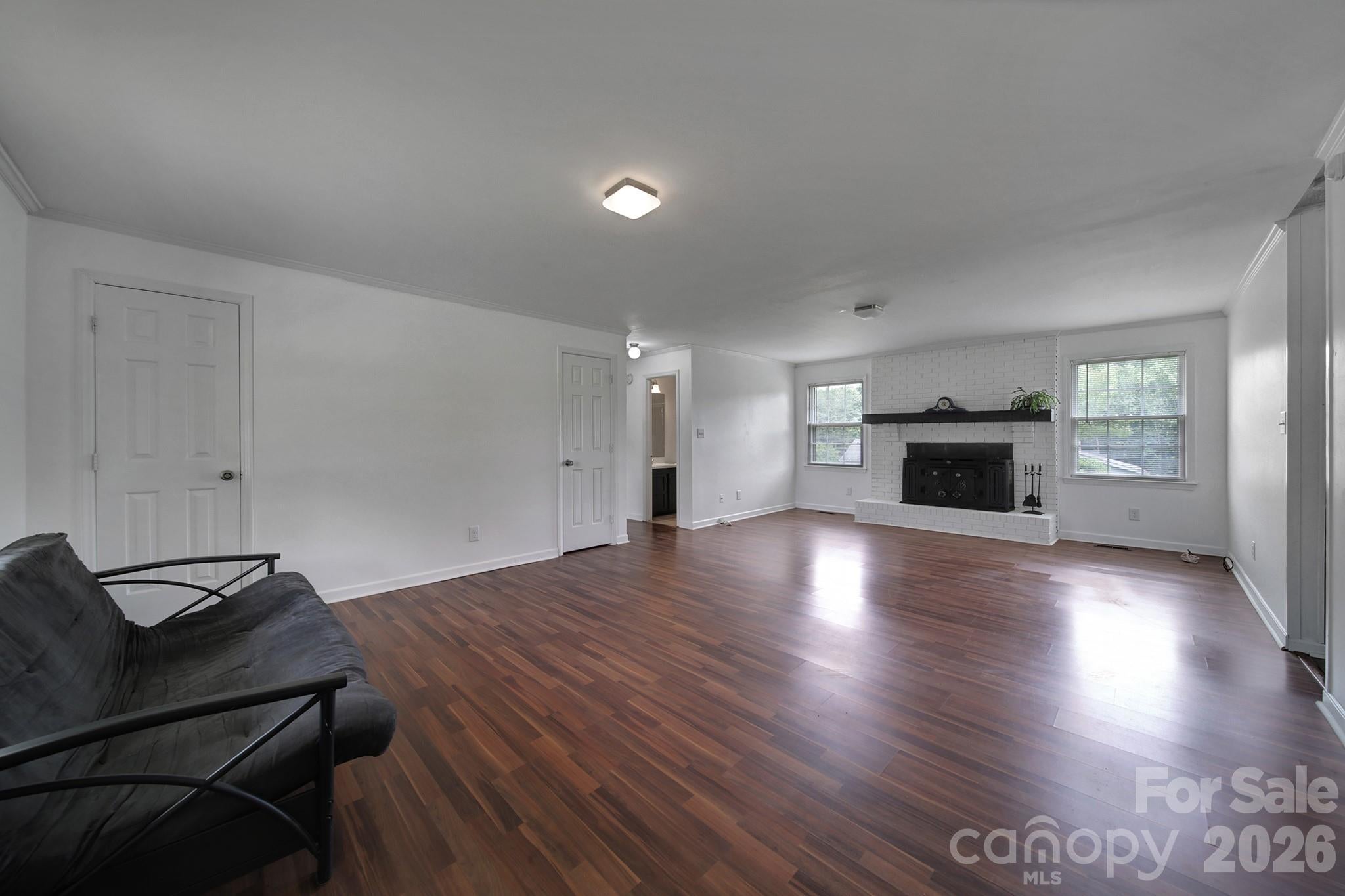 1315 Shady Oak Trail